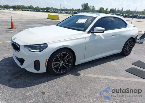 2023 BMW 230 I z USA, uszkodzony, nr VIN 3MW23CM08P8D40778